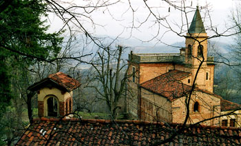 Santuario dei Piloni di Montà